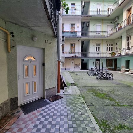Cozy Family Apartment In Budapest Kültér fotó
