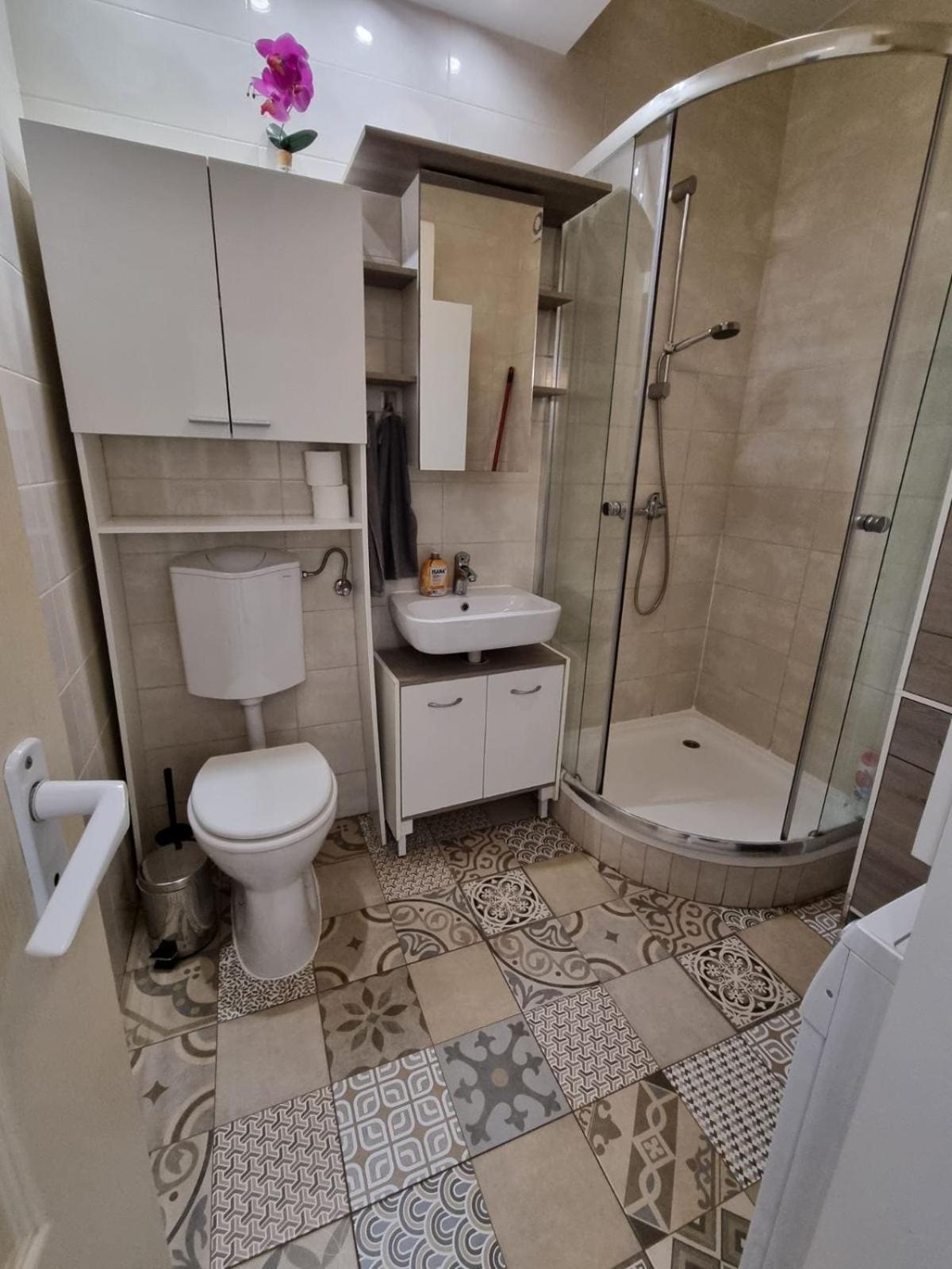 Cozy Family Apartment In Budapest Kültér fotó